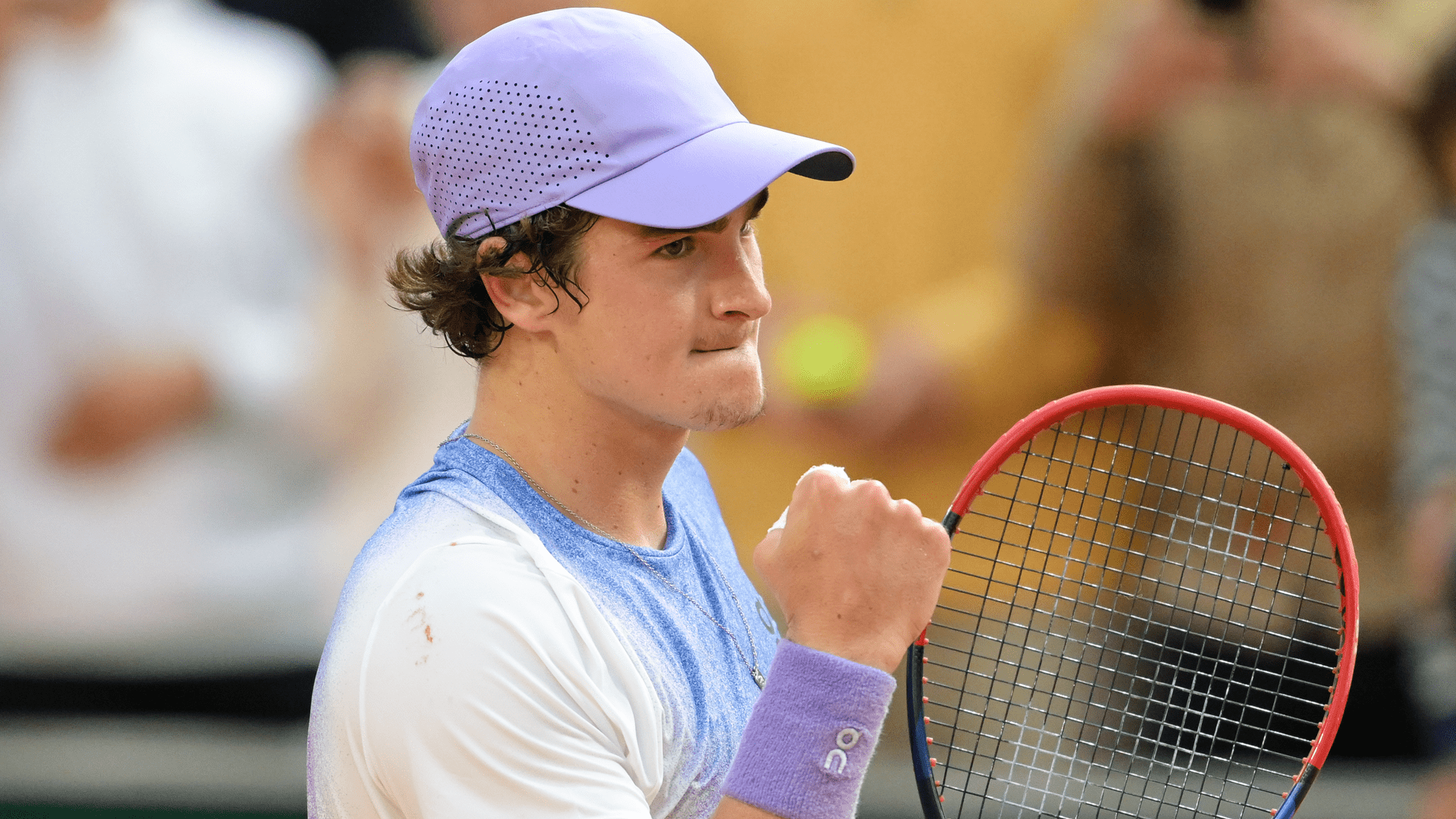 Fonseca accepts Halle wild card