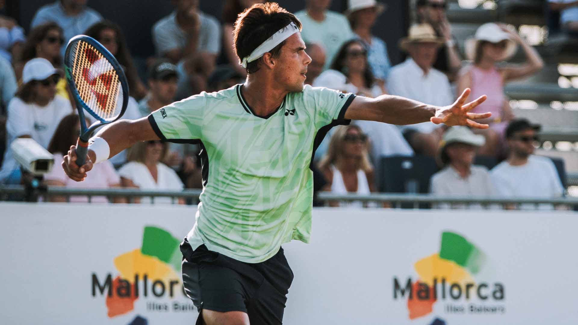 Altmaier ousts former Top 10 star Fognini in Mallorca