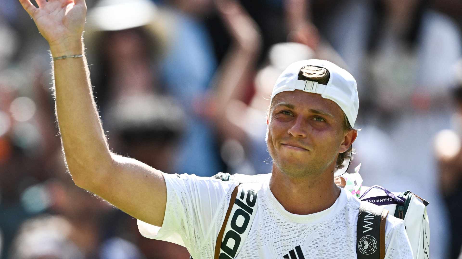 Muller approaches Djokovic test with newfound confidence and family joy