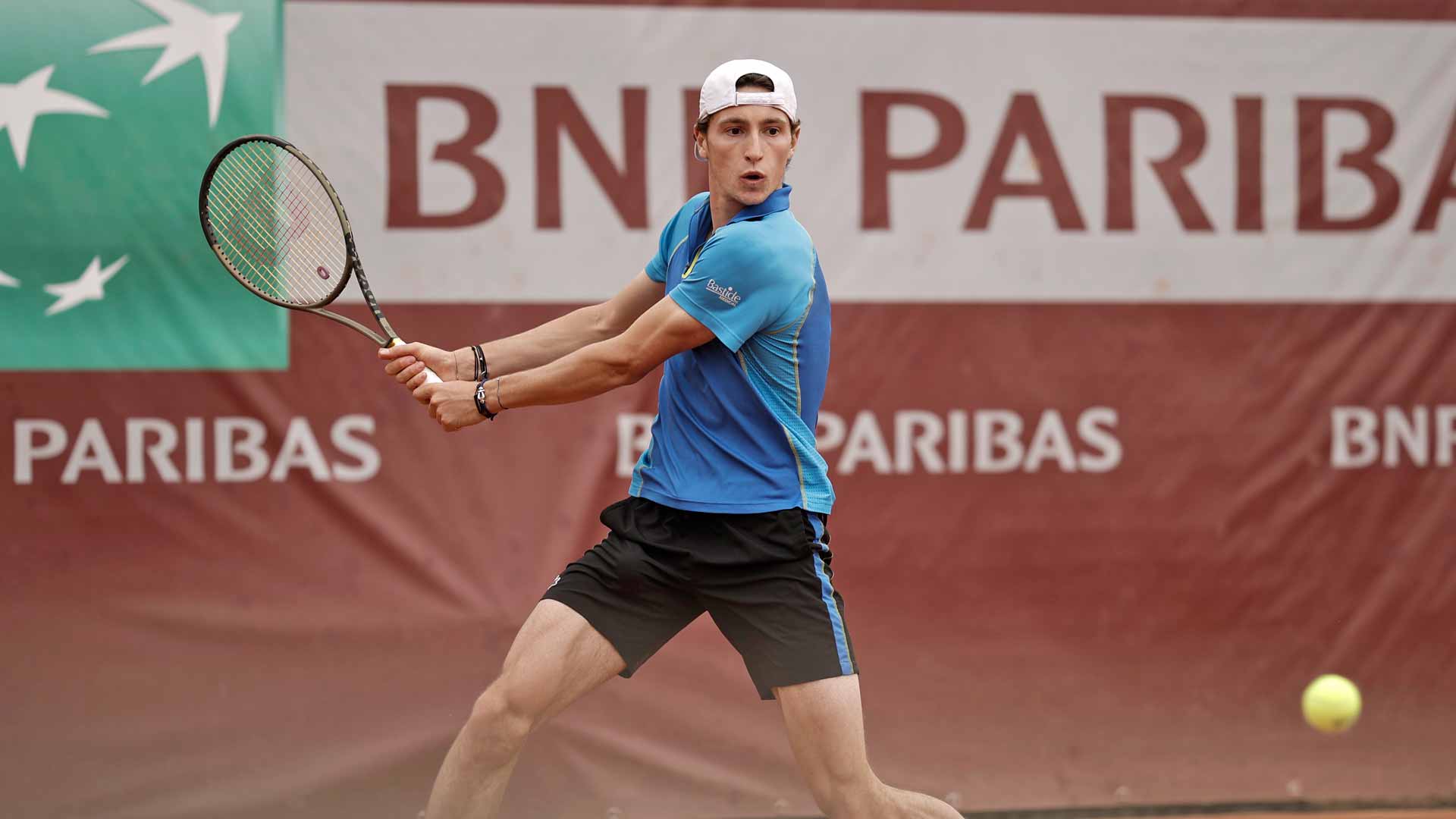 Ugo Humbert in action Saturday at the Bordeaux Challenger.