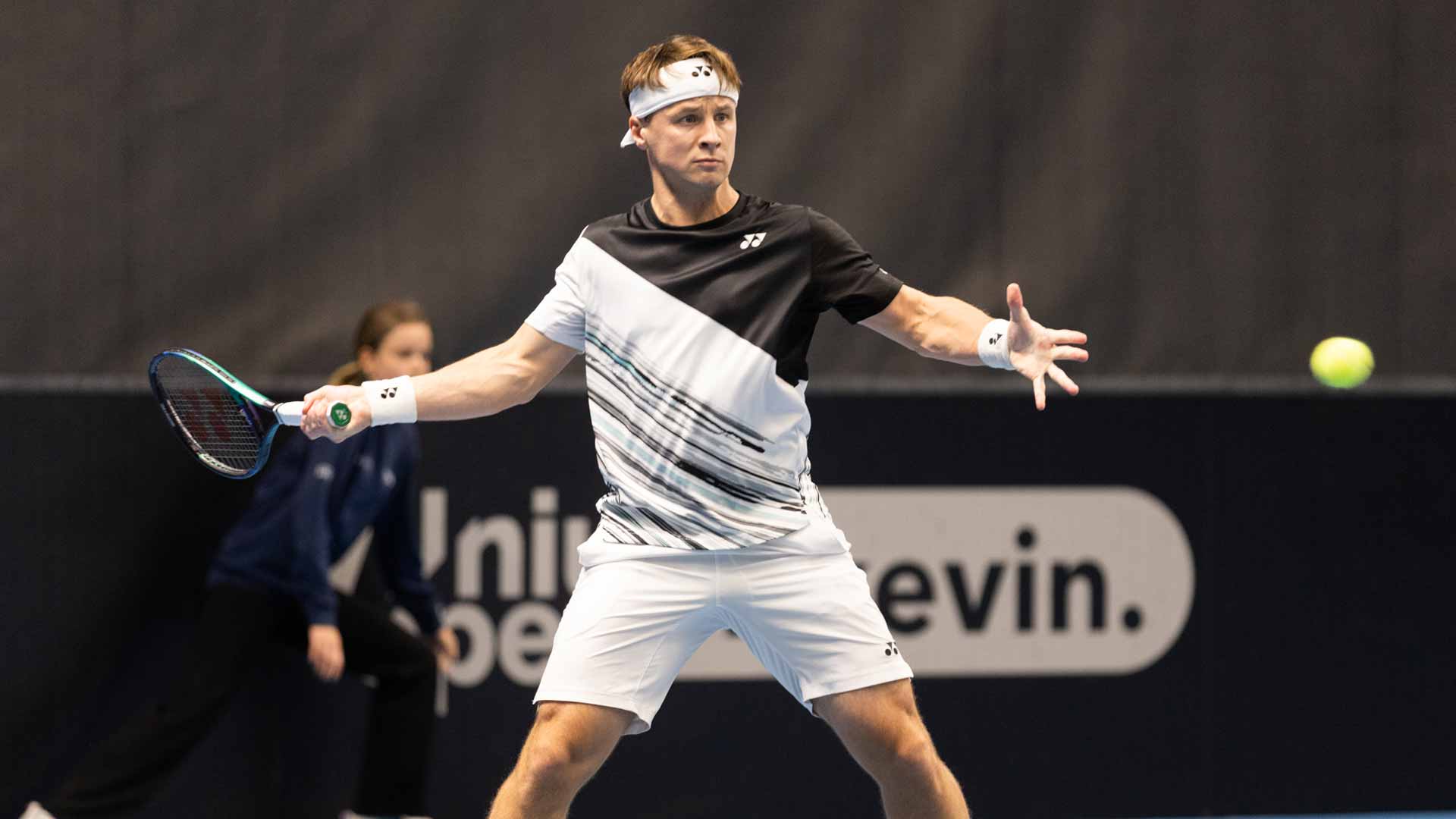 Home favourite Ricardas Berankis in action at the 2022 Vilnius Challenger.