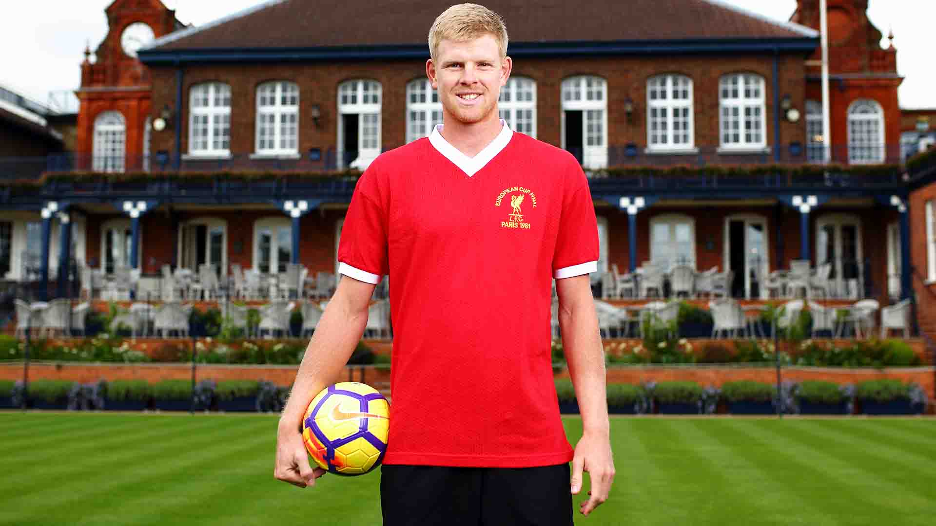 Kyle Edmund supports Liverpool Football Club.