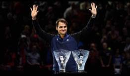London-2015-Federer-Awards-Trophies