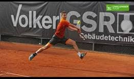 Florian Mayer is producing top level tennis early in his comeback at the ATP Challenger Tour event in Heilbronn, Germany.