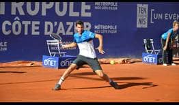 Dominic Thiem battles for the Nice title.