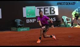Karen Khachanov gana la 1R en Estambul y llega a cinco victorias sobre arcilla en 2017.