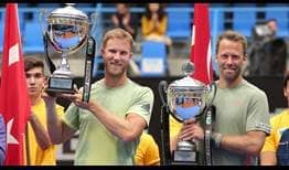Dominic Inglot y Robert Lindstedt ganan el trofeo en su primer torneo juntos como pareja desde Estambul en 2016.