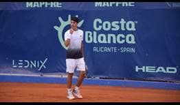 Carlos Alcaraz logra en Alicante su primera victoria en un torneo ATP Challenger a los 15 años.