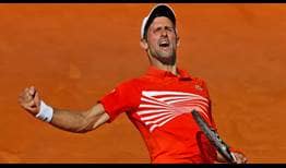 El No.1 mundial Novak Djokovic celebra su victoria ante Dominic Thiem en semifinales del Mutua Madrid Open.