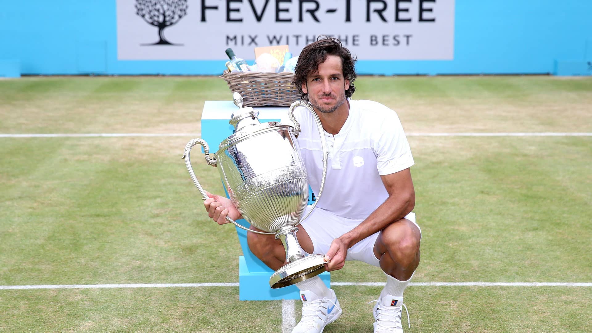 Feliciano Lopez Wins Queens Club Title Over Gilles Simon ATP Tour Tennis