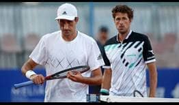 Philipp Oswald and Robin Haase prevail in their debut as a team in Umag.