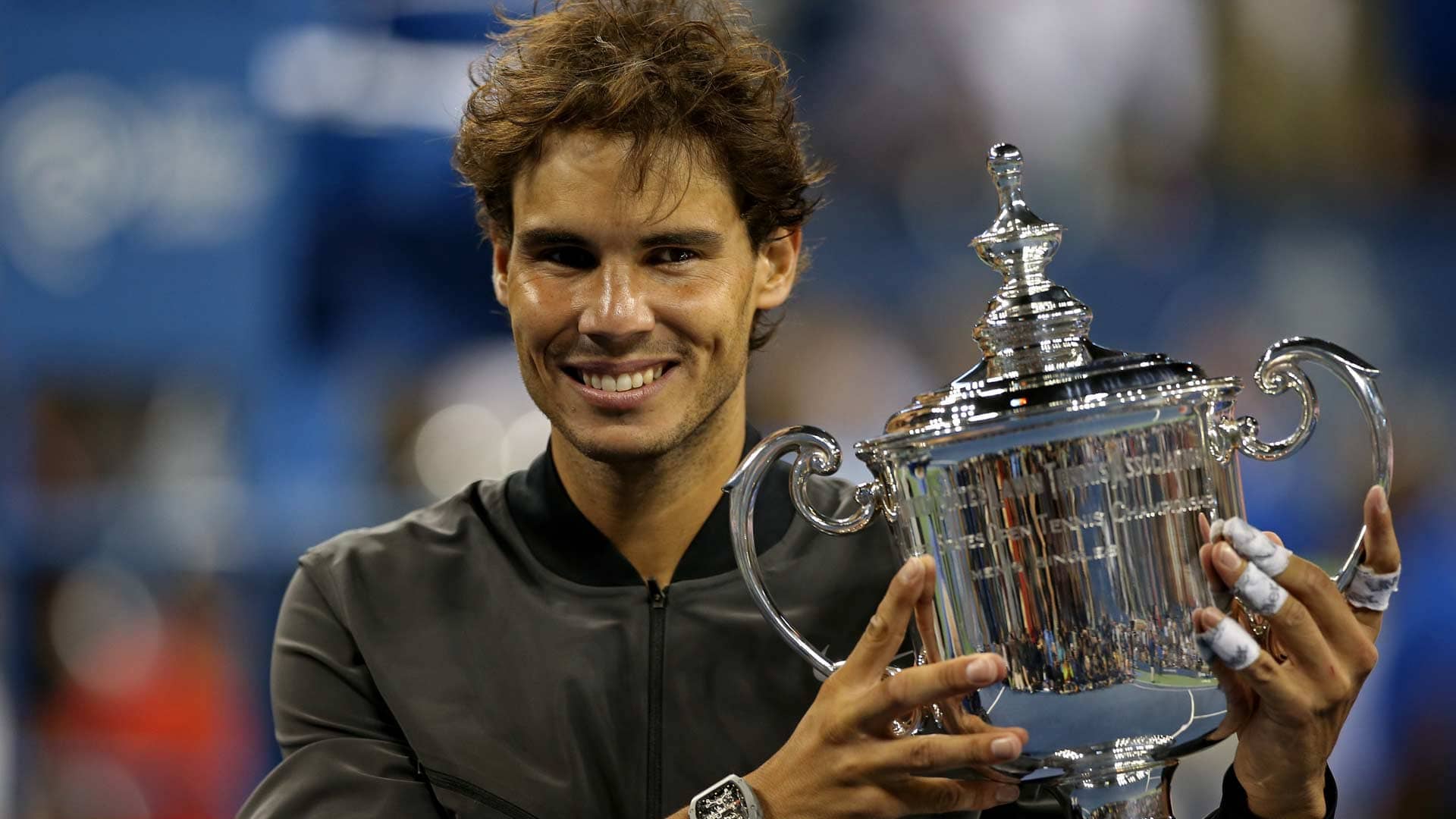 Us Open Trophy - Us Open Tennis Championship Trophy Stock Photo Alamy ...