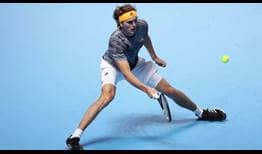 zverev-nitto-atp-finals-2019-friday-forehand-sliding
