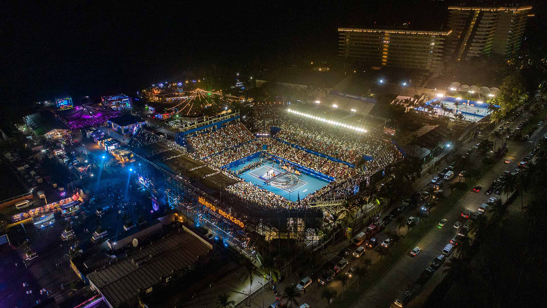 The <a href='https://www.atptour.com/en/tournaments/acapulco/807/overview'>Abierto Mexicano Telcel presentado por HSBC</a> in Acapulco has been selected by players as the ATP 500 Tournament of the Year in the 2019 ATP Awards.