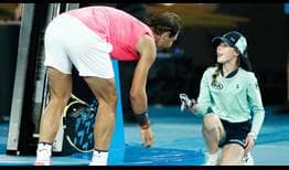 Nadal-Ball-Girl-Australian-Open-2020-Thursday