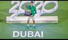 Djokovic-Dubai-2020-Trophy-Celebration