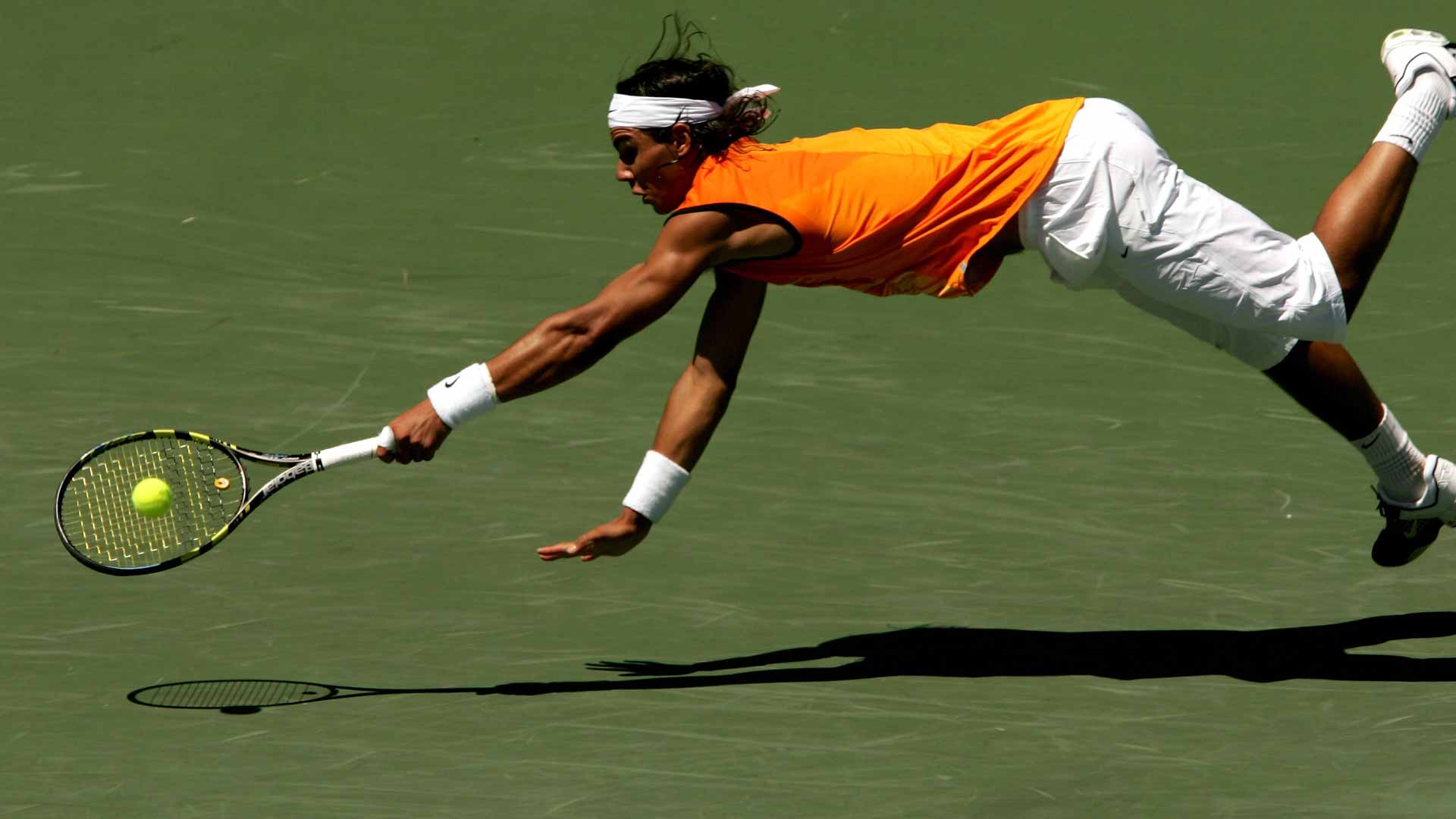 nadal-2005-miami-diving.jpg