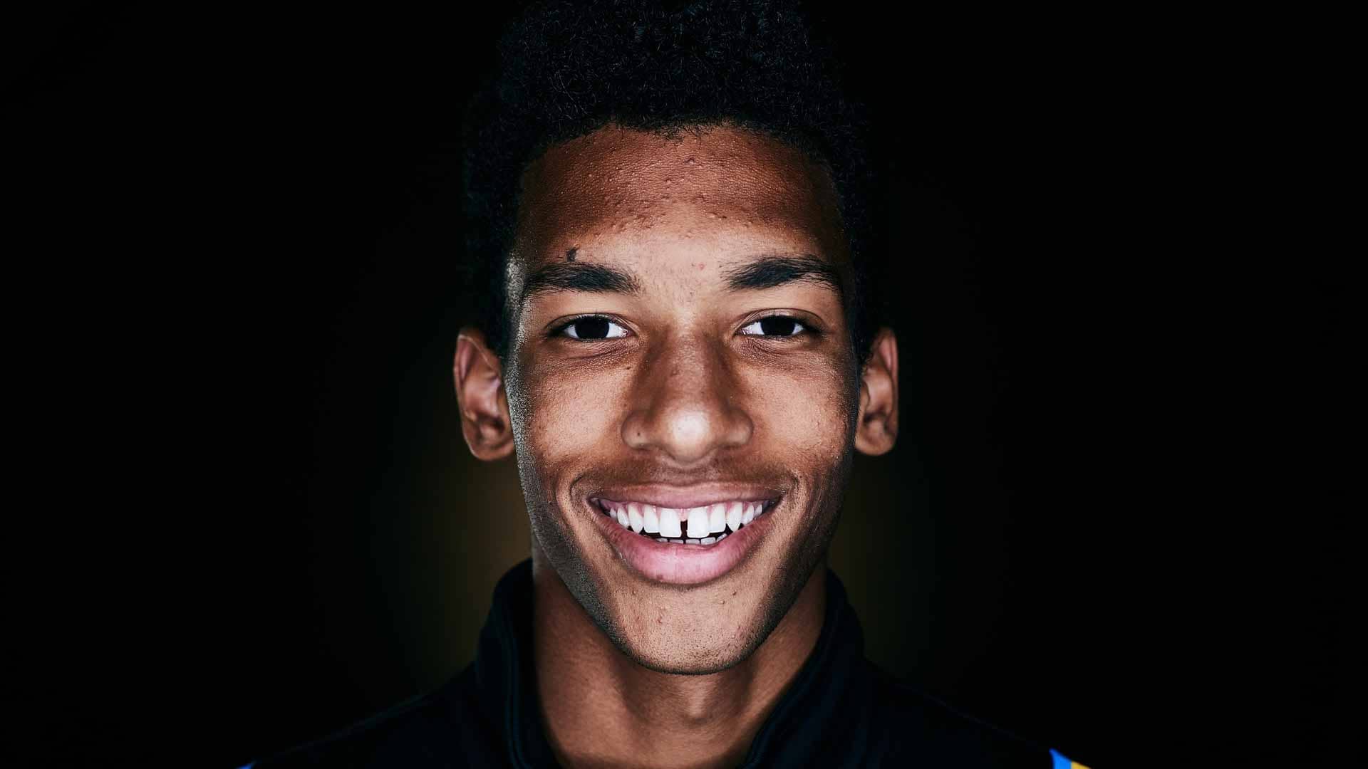 Felix Auger-Aliassime es el jugador más joven en el Top 50 del FedEx Ranking ATP.