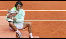 Nadal Trophy Roland Garros 2010