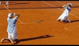 Bryans-2003-Roland-Garros-Reaction