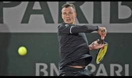 Fucsovics-Roland-Garros-2020-Monday-Forehand