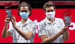 Pierre-Hugues Herbert and Nicolas Mahut beat Lukasz Kubot and Marcelo Melo in straight sets to win the bett1HULKS Indoors title.