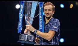 Medvedev-Nitto-ATP-Finals-2020-Trophy