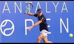 Alex de Miñaur ha cedido apenas siete juegos camino de los cuartos de final del Antalya Open.