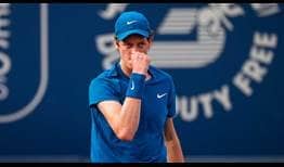 Jannik Sinner superó a Roberto Bautista Agut en octavos de final del Dubai Duty Free Tennis Championships.
