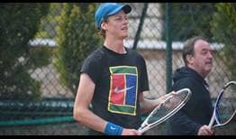 Jannik Sinner, que ha entrenado con Novak Djokovic varias veces, lo enfrentará el miércoles en el Rolex Monte-Carlo Masters.