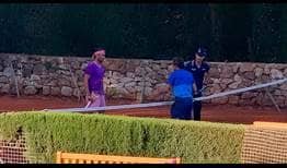 Rafael Nadal en la pista de entrenamiento del Barcelona Open Banc Sabadell.