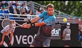 Cameron Norrie reaches his fifth quarter-final of 2021 with a victory over World No. 4 Dominic Thiem in Lyon.