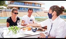 Top seed Daniil Medvedev and wife Daria sample typical Spanish and Mallorcan cuisine at the Mallorca Championships.