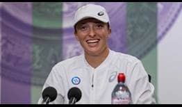Swiatek-Wimbledon-Practise-2021-Sunday