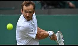 Medvedev-Wimbledon-2021-Thursday-Backhand