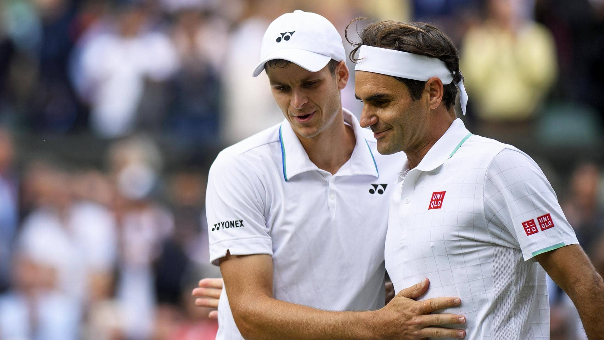 Diving, Smiling and Roger Federer Hubert Hurkacz On Grass ATP Tour Tennis