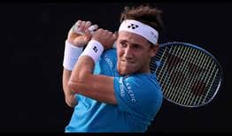 Casper Ruud chases his first hard-court title.