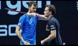 Jamie Murray and Bruno Soares defeat Andrey Golubev and Hugo Nys on Sunday to win the title in St. Petersburg. 