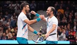 Juan Sebastián Cabal y Robert Farah celebran la victoria en el Erste Bank Open de Viena.