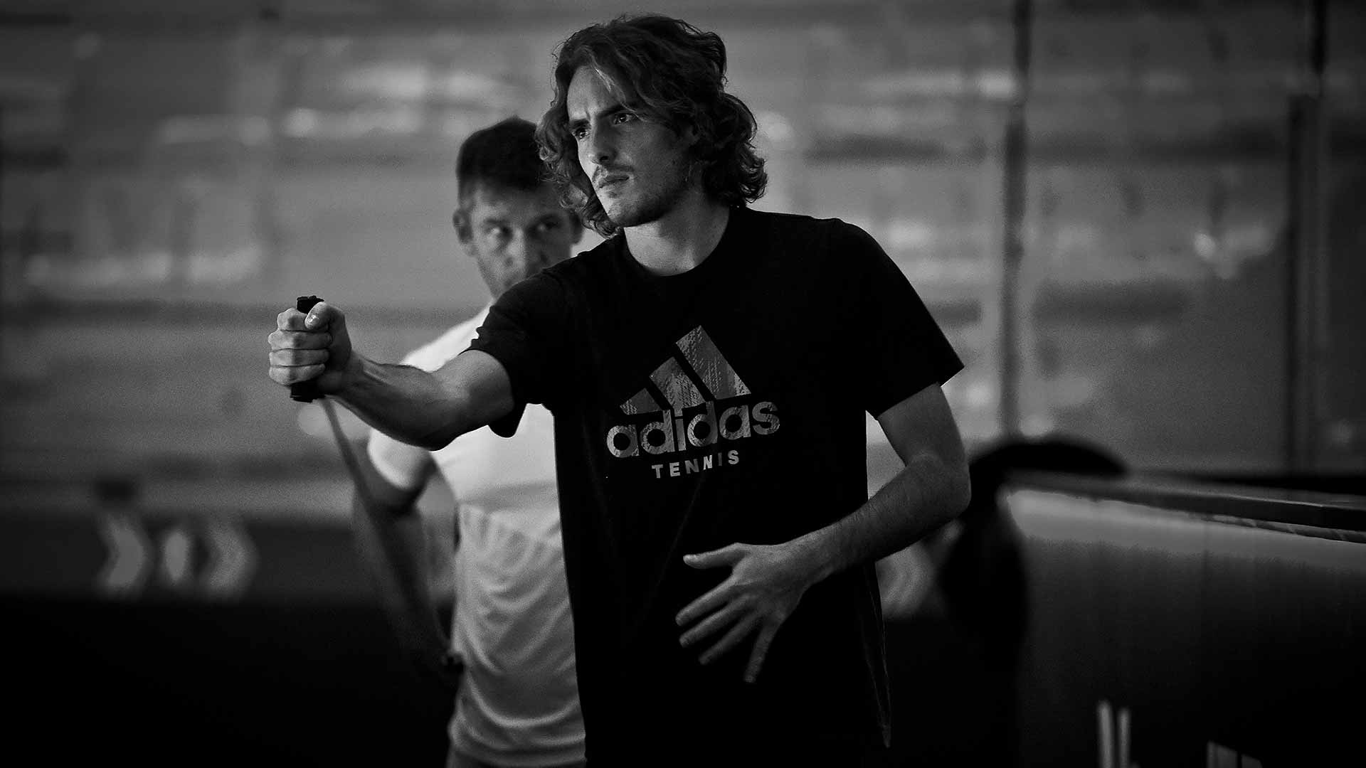 <a href='https://www.atptour.com/en/players/stefanos-tsitsipas/te51/overview'>Stefanos Tsitsipas</a>