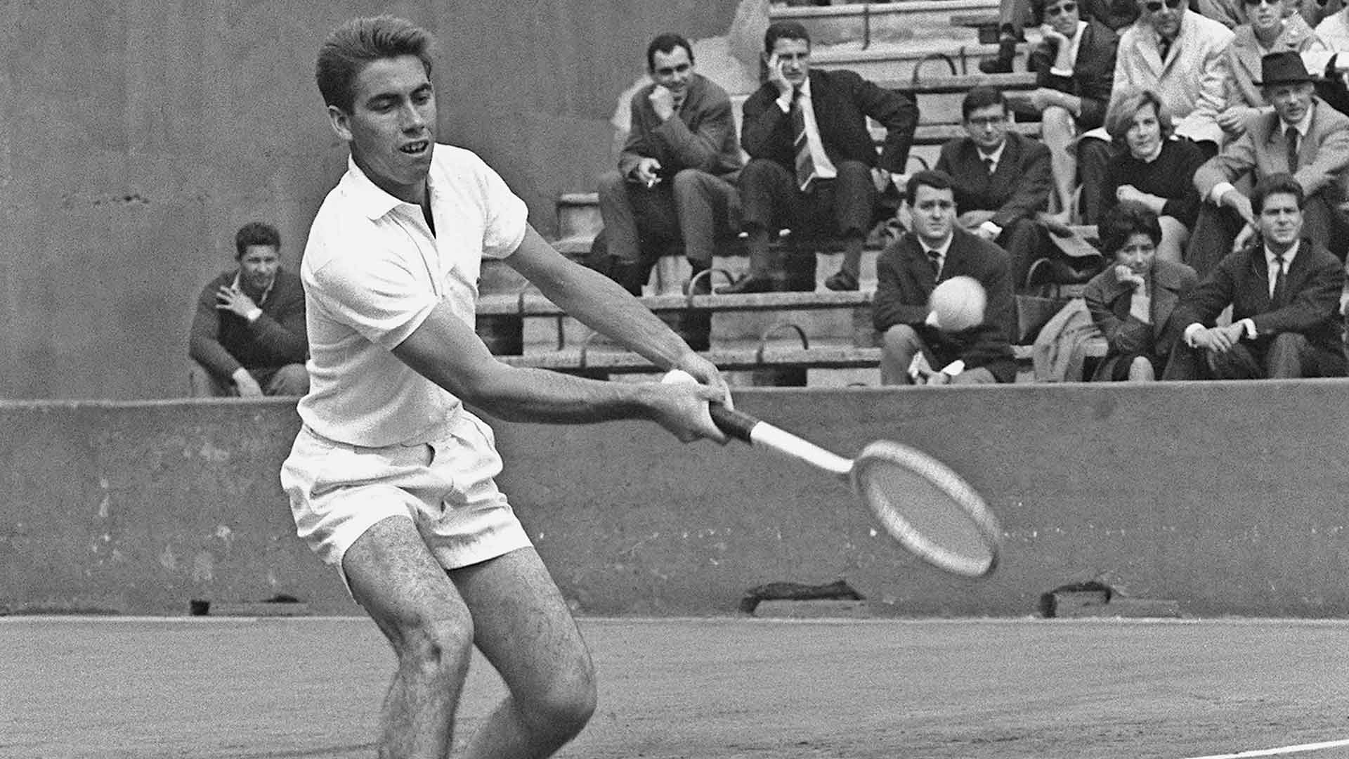 kook een maaltijd Banyan Op maat Manuel Santana, Spanish Tennis Great, Dies Aged 83 | ATP Tour | Tennis