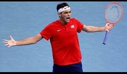 Taylor Fritz defeats Cameron Norrie in three sets to send the tie between the United States and Great Britain to a deciding doubles match.