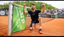 Jurij Rodionov celebrates his second ATP Challenger title of 2022, prevailing on home soil in Mauthausen.