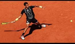 Felix Auger-Aliassime powers past Camilo Ugo Carabelli at Roland Garros on Wednesday.