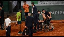 Zverev-Nadal-Roland-Garros-2022-QF-Wheelchair
