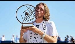 Stefanos Tsitsipas lifts his second trophy of 2022 at the Mallorca Championships on Saturday.