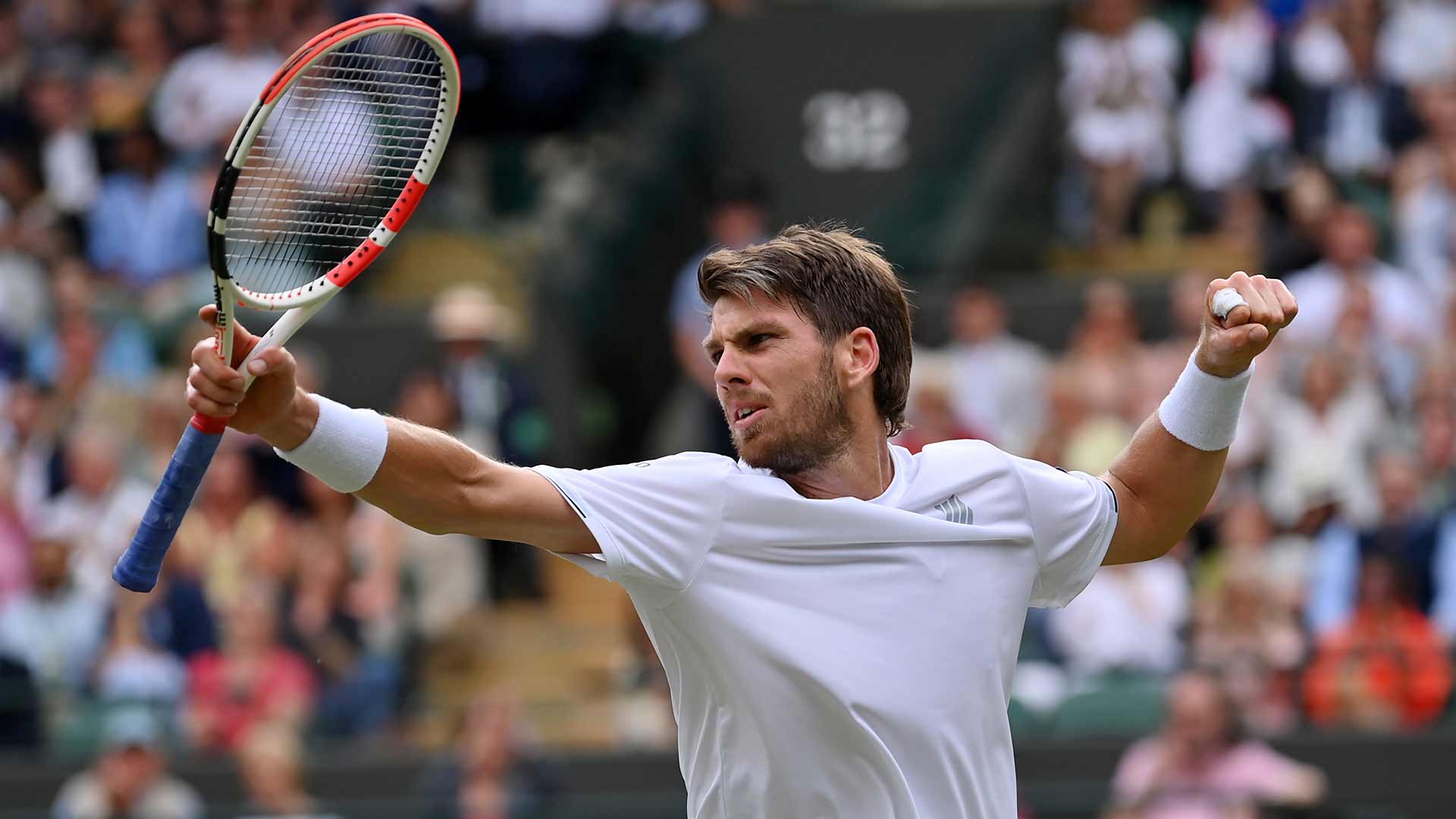 Cameron Norrie battled to a five-set quarter-final win against David Goffin at Wimbledon on Tuesday.