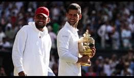 Kyrgios-Djokovic-Smile-Wimbledon-2022