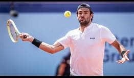 Matteo Berrettini defeats Dominic Thiem in Gstaad on Saturday to extend his winning streak to 12 matches.
