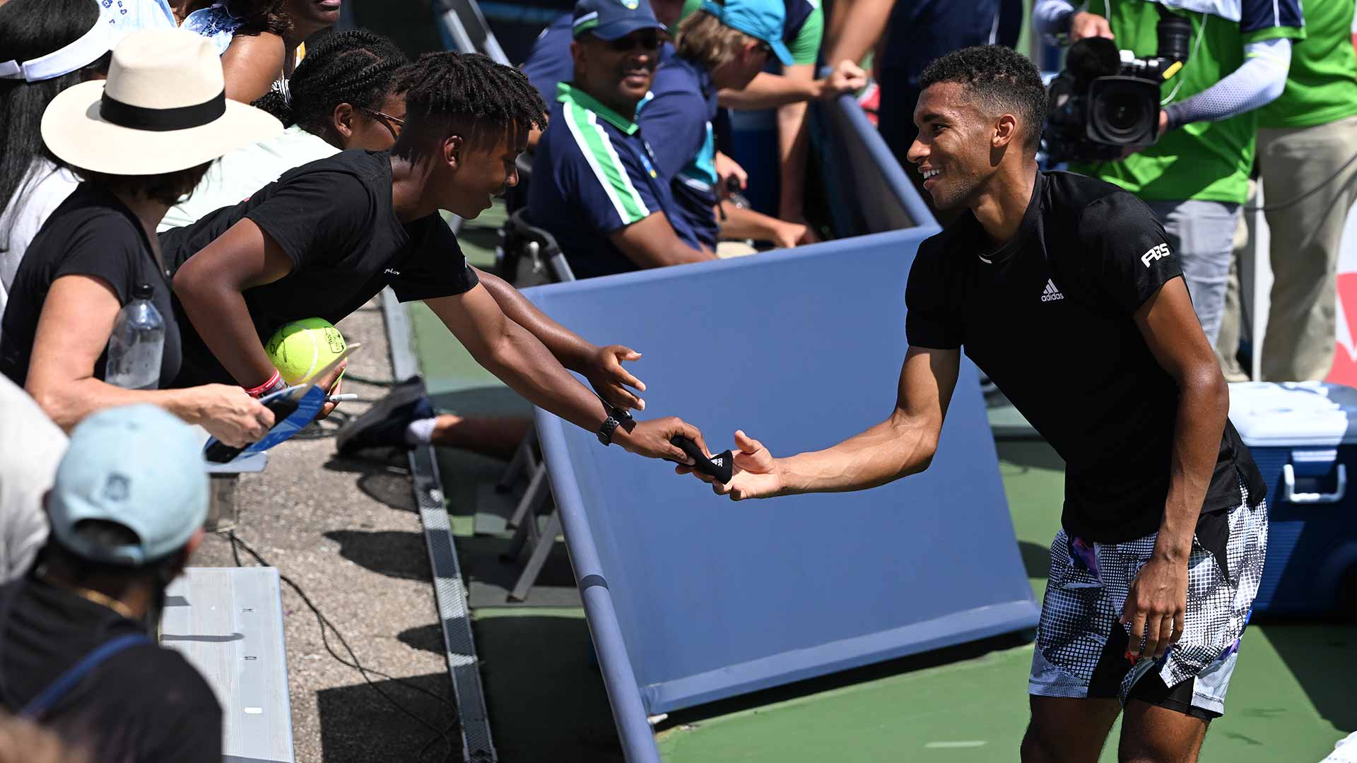 <a href='https://www.atptour.com/en/players/felix-auger-aliassime/ag37/overview'>Felix Auger-Aliassime</a>